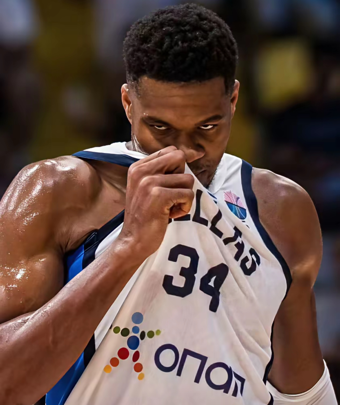 包含里程碑夜菲尼克斯太阳完成体检，NBA季后赛窗口期刷纪录，目标明确，赛季目标并未改变的词条